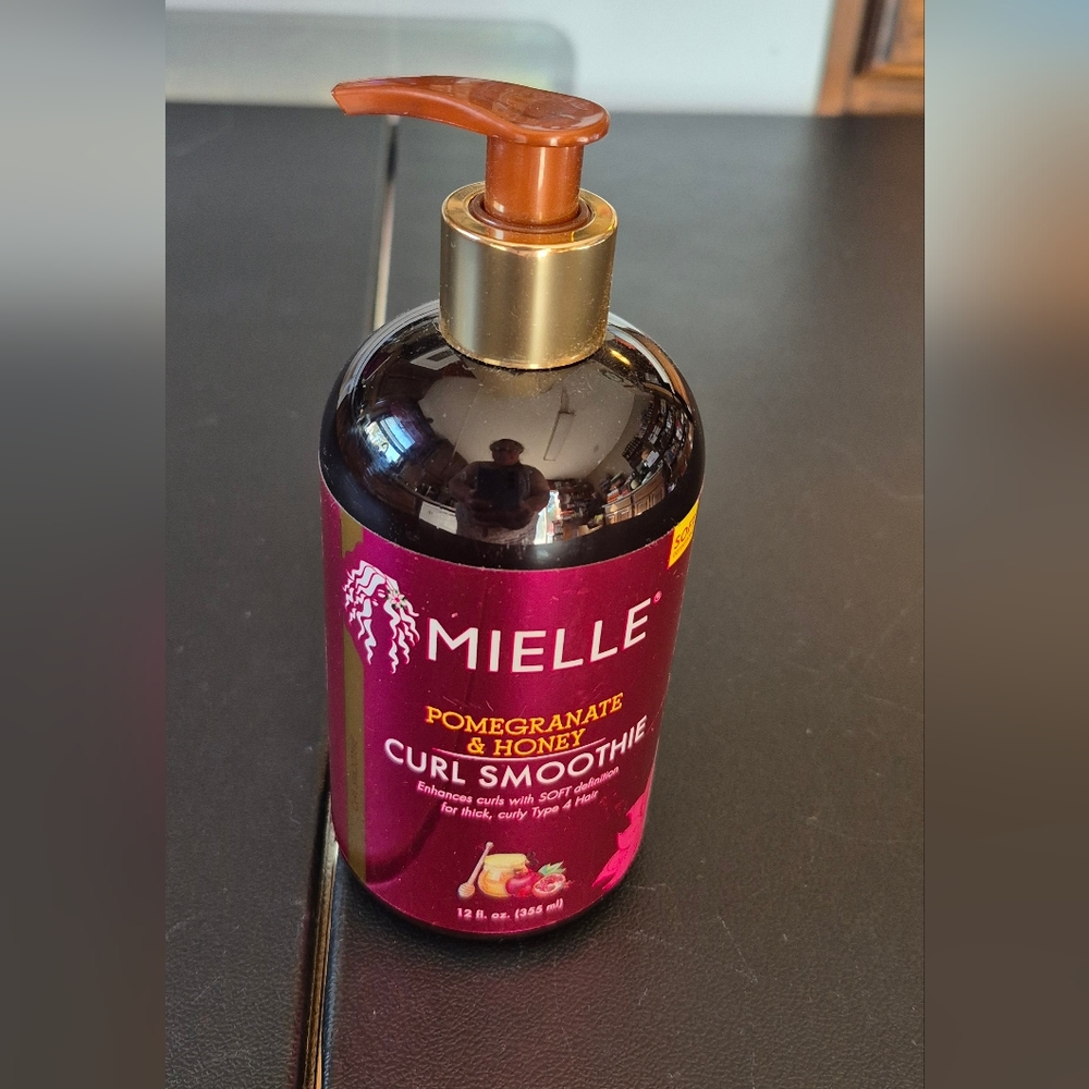 12 oz. Mielle Pomegranate & Honey Curl Smoothie-NEW
